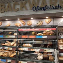 Aldi - Jetzt mit Back Shop