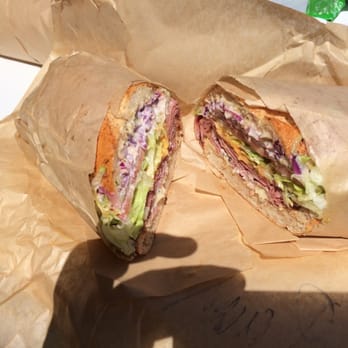 Ike's Place - Paul Reubens - Sandwiches Near Me - San Mateo, California