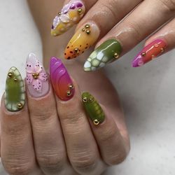 Oh's Nails & Spa