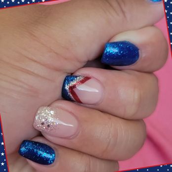 Lynn Nails - Nail Salons Near Me - San Leandro, California