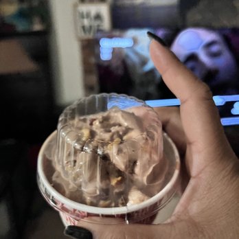 Cold Stone Creamery - Ice Cream & Frozen Yogurt Near Me - Kent, Washington