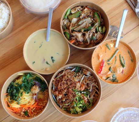 Thaifoon Restaurant by null