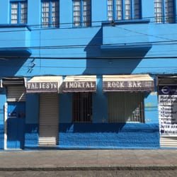Taliesyn Rock Bar - Exterior