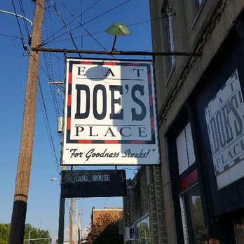 Doe's Eat Place - Steakhouses Near Me - Little Rock, Arkansas Doe's Eat Place - Steakhouses Near Me - Little Rock, Arkansas