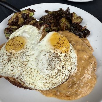 The White Swan Public House - Chicken Fried Steak - Bars Near Me - Seattle, Washington The White Swan Public House - Chicken Fried Steak - Bars Near Me - Seattle, Washington