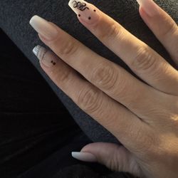 Mommy & Me Nails - Tina at Mommy and me Nails is phenomenal!