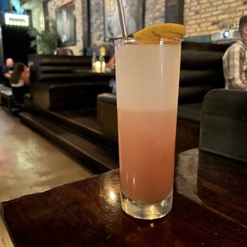 The Roosevelt Room - Gin fizz - Cocktail Bars Near Me - Austin, Texas The Roosevelt Room - Gin fizz - Cocktail Bars Near Me - Austin, Texas