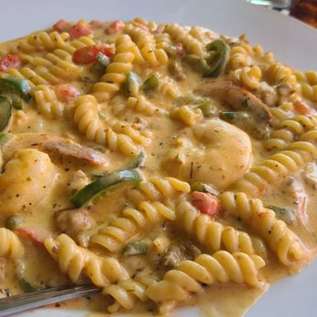 Blind Owl Brewery - Cheesy Pasta with Shrimp - Brewpubs Near Me - Indianapolis, Indiana