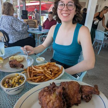 The Southerner - Half chicken dinner - Southern Near Me - Saugatuck, Michigan