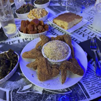 Soul Shack - Southern fried chicken with rice, greens, sweet potatoes, Mac and cheese and corn bread. - Southern Near Me - Cedar Hill, Texas Soul Shack - Southern fried chicken with rice, greens, sweet potatoes, Mac and cheese and corn bread. - Southern Near Me - Cedar Hill, Texas