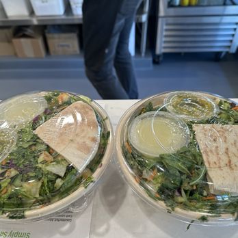 Simply Salad - Two Seared Shogun (Salads)!! - Salad Near Me - Los Angeles, California Simply Salad - Two Seared Shogun (Salads)!! - Salad Near Me - Los Angeles, California