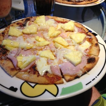 Bibas Courtyard Grill - Hawaiian pizza - American Near Me - Honolulu, Hawaii Bibas Courtyard Grill - Hawaiian pizza - American Near Me - Honolulu, Hawaii
