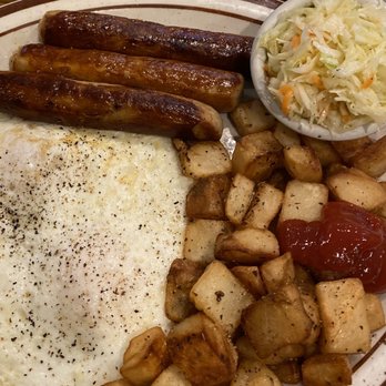 Patrician Grill - Three eggs & sausage - Diners Near Me - Toronto, Ontario Patrician Grill - Three eggs & sausage - Diners Near Me - Toronto, Ontario