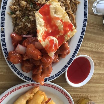 Kwongnan Restaurant - Sweet and sour pork, chicken chowmein and fried rice. With fried prawns - Chinese Near Me - Vallejo, California