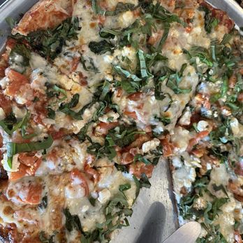 Bear Canyon Pizza - Sabino Popeye - Pizza Near Me - Tucson, Arizona
