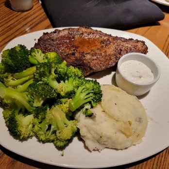Outback Steakhouse - Steakhouses Near Me - Oklahoma City, Oklahoma