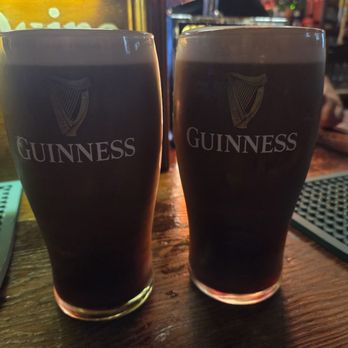 Maddens Bar - Guinness - Pubs Near Me - Belfast, BFS Maddens Bar - Guinness - Pubs Near Me - Belfast, BFS