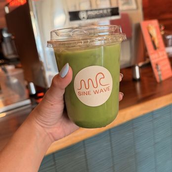 Sine Wave Cafe - Matcha Latte - Coffee & Tea Near Me - San Diego, California