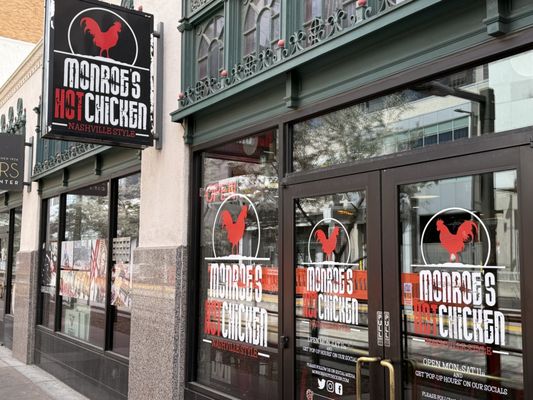 Monroe's Hot Chicken by null