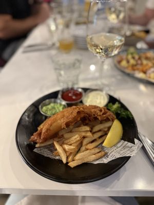 Fanny Bay Oyster Bar & Shellfish Market by null