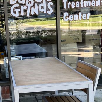 BAGELS ‘N GRINDS - Updated August 2025 - 330 Photos & 417 Reviews