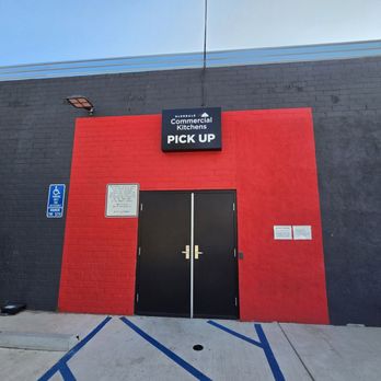 Rice & Grind - The exterior. Plenty of parking - Asian Fusion Near Me - Glendale, California Rice & Grind - The exterior. Plenty of parking - Asian Fusion Near Me - Glendale, California