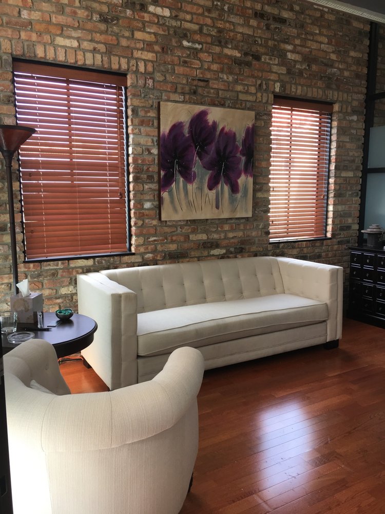 Erika Velez - child therapist in Hialeah, FL