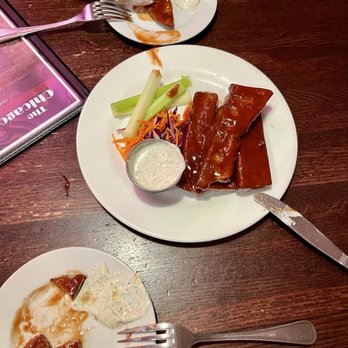 The Chicago Diner, Lakeview - BBQ WINGS - Comfort Food Near Me - Chicago, Illinois The Chicago Diner, Lakeview - BBQ WINGS - Comfort Food Near Me - Chicago, Illinois