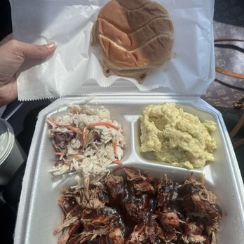 Clantons BBQ - Large pulled pork sandwich - Barbeque Near Me - Knoxville, Tennessee Clantons BBQ - Large pulled pork sandwich - Barbeque Near Me - Knoxville, Tennessee