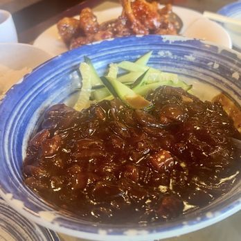 Yu's Mandarin - Chinese Near Me - Schaumburg, Illinois