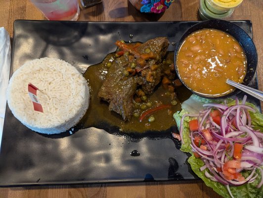 Don Pollo Metropolitan by null