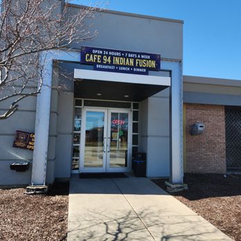 Cafe 94 Indian Fusion - Indian Near Me - Cudahy, Wisconsin Cafe 94 Indian Fusion - Indian Near Me - Cudahy, Wisconsin