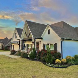 Aguilar Brothers Lawn & Landscape - Complete Landscape renovation (FLOWERBEDS)