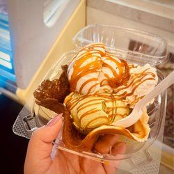 Betty Rae's Ice Cream - Lavender honey + Matcha Green Tea w/ caramel drizzled