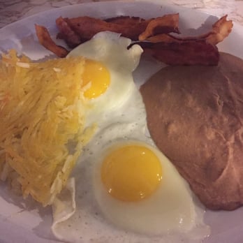 Martita’s Lunch Box - American breakfast with a choice of bacon. - Mexican Near Me - El Paso, Texas Martita’s Lunch Box - American breakfast with a choice of bacon. - Mexican Near Me - El Paso, Texas