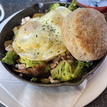 Thumbs Up Diner - The Skillet Heap - Breakfast & Brunch Near Me - Atlanta, Georgia Thumbs Up Diner - The Skillet Heap - Breakfast & Brunch Near Me - Atlanta, Georgia