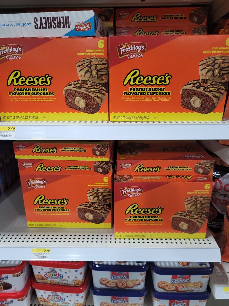 RURAL KING Updated October 2024 17 Photos 1920 S Mount Zion Rd, Decatur, Illinois Home