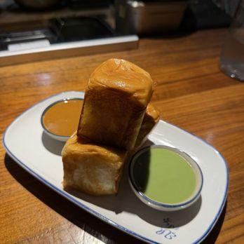 Yaowarat - Toasted Buns - Thai Near Me - Portland, Oregon Yaowarat - Toasted Buns - Thai Near Me - Portland, Oregon