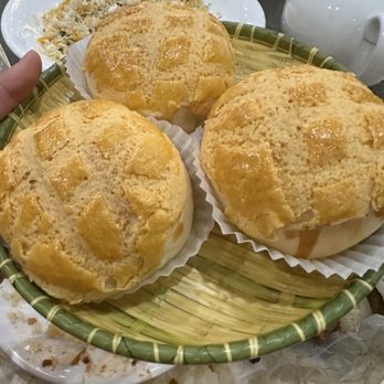 Pearl Bay Tea House - Egg Yolk Custard Bun - Tea Rooms Near Me - San Leandro, California