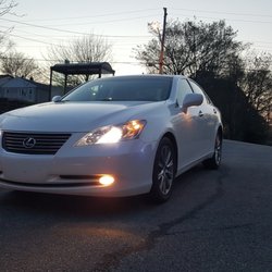 Halifax Airport Taxi & Limousine Service - Our Lexus ES350