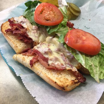 Straw Hat Pizza - Pastrami sandwich. Not very impressive. For $6.99 - Pizza Near Me - Visalia, California Straw Hat Pizza - Pastrami sandwich. Not very impressive. For $6.99 - Pizza Near Me - Visalia, California