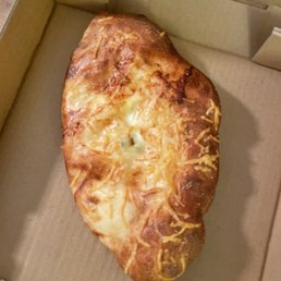Calzones Calzones