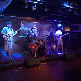 O'Shaughnessy's Pub - a band on stage - Dive Bars Near Me - Alexandria, Virginia O'Shaughnessy's Pub - a band on stage - Dive Bars Near Me - Alexandria, Virginia