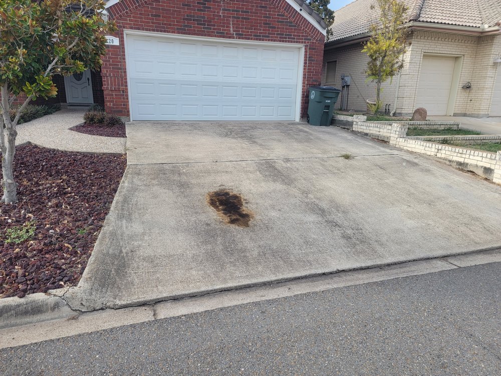 Slide of Get it Clean House Wash