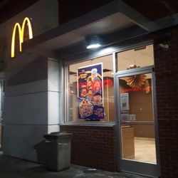 McDonald's - Entrance