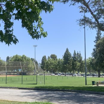 Almansor Park - Parks Near Me - Alhambra, California