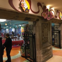 Pop & Lollies Candy Shop