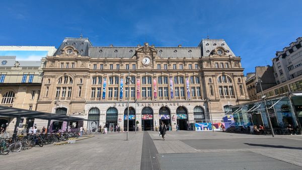 Saint-Lazare by null