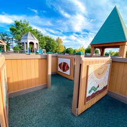 dōTERRA Discovery Park - The Very Hungry Caterpillar book theme by Eric Carle