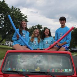 Penguin’s Swim School - We travel!